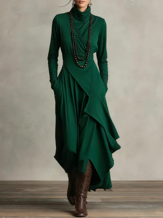 AURELIA | VESTIDO LARGO PLISADO ASIMÉTRICO CON CUELLO ALTO