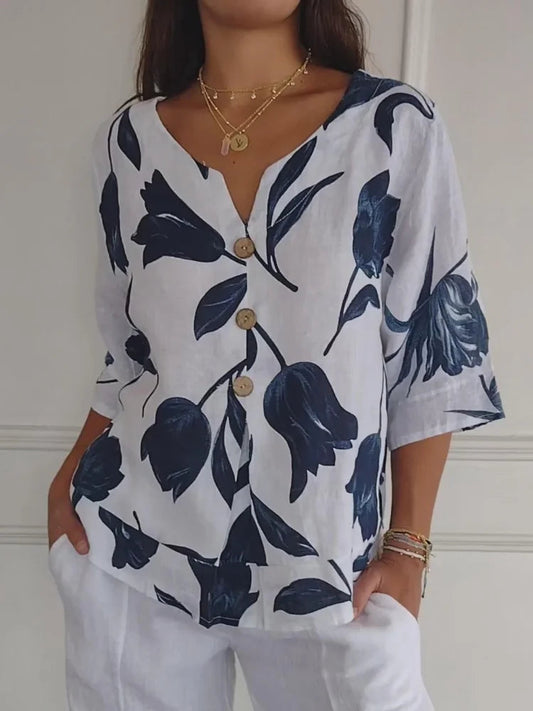 LAURITA - CAMISA ESTAMPADA CON CUELLO V