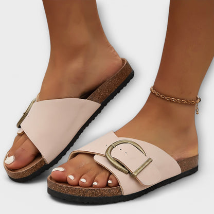 Sandalias Margie de corcho con diseño de hebilla