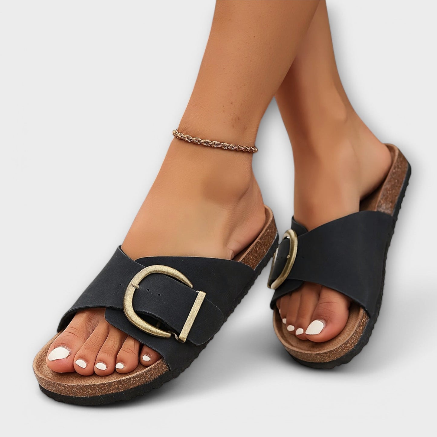 Sandalias Margie de corcho con diseño de hebilla