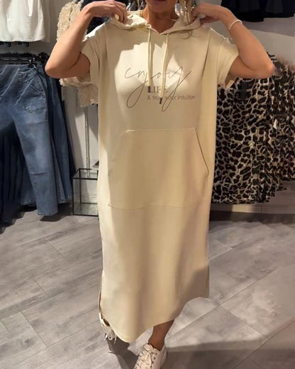 Saskia™ | Lässiges Kapuzenkleid