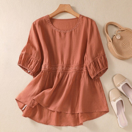 Vélemor | Bestickte Bluse mit ausgestelltem Schnitt