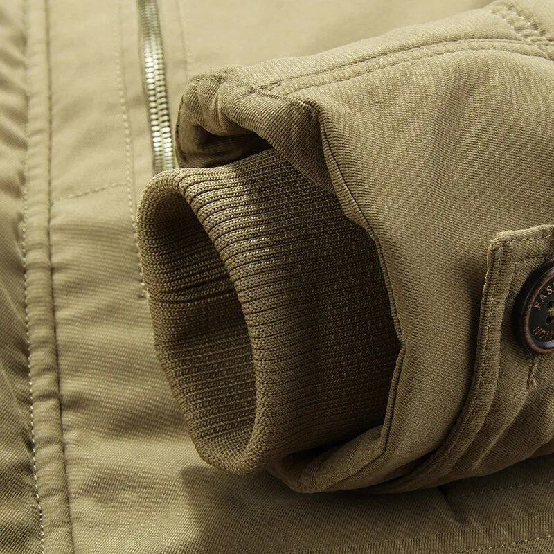DAMIÁN | ABRIGO FORRADO CON CAPUCHA