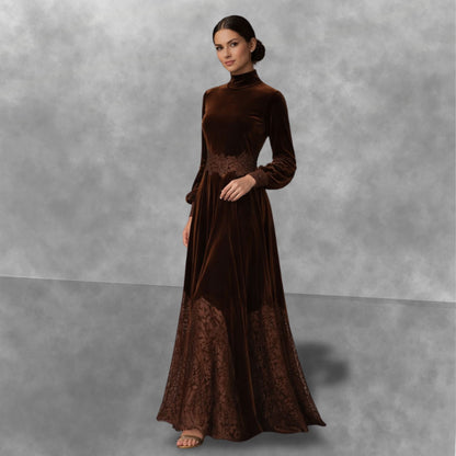 VALENTINA™ | Vestido Largo de Terciopelo con Encaje Elegante