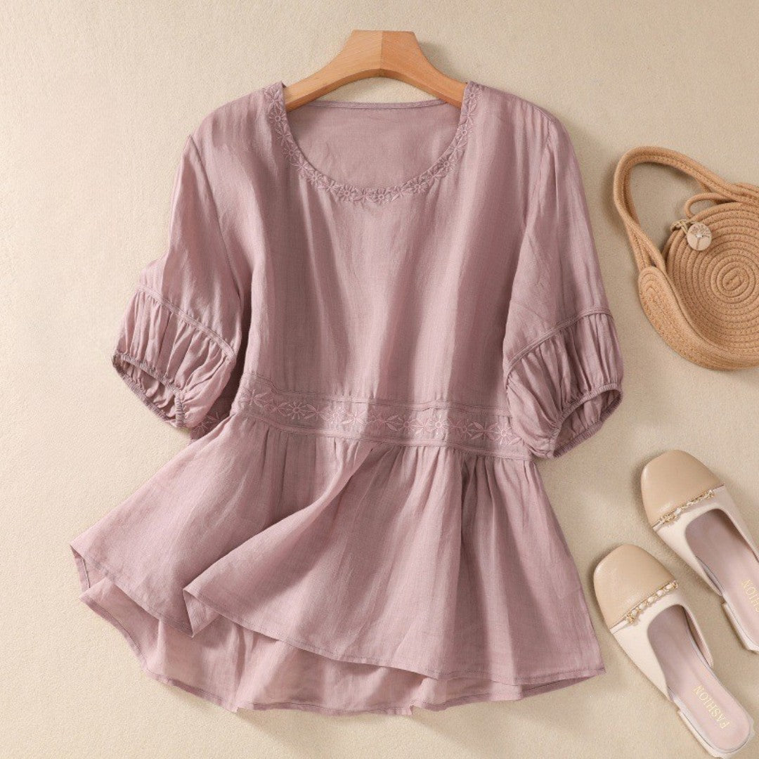 Vélemor | Bestickte Bluse mit ausgestelltem Schnitt
