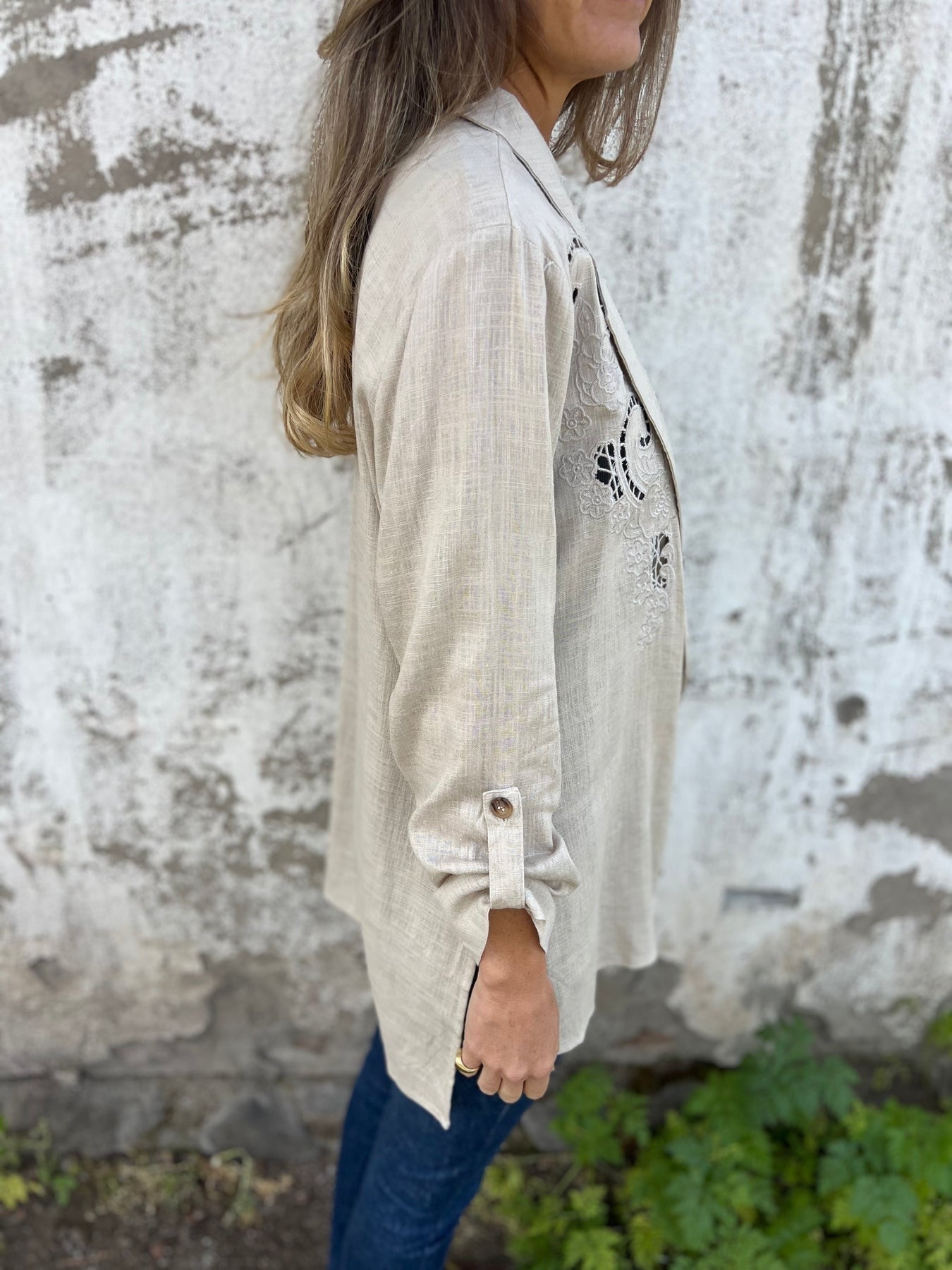 LUMA - CAMISA CON BORDADOS