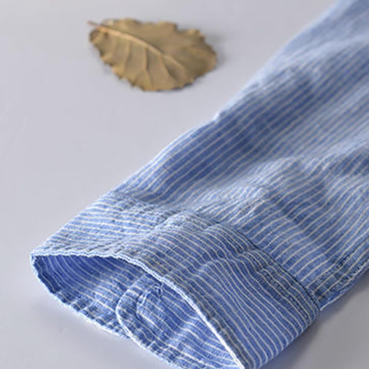 Sobrecamisa de lino con capucha