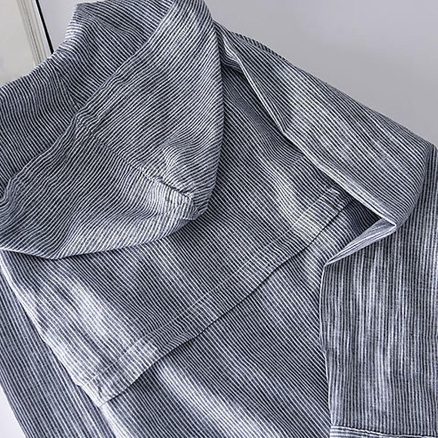 Sobrecamisa de lino con capucha