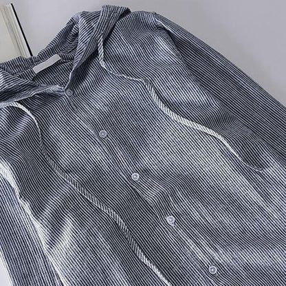 Sobrecamisa de lino con capucha
