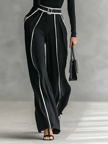 LARA™ | Conjunto Elegante de Dos Piezas con Cinturón Contrastado