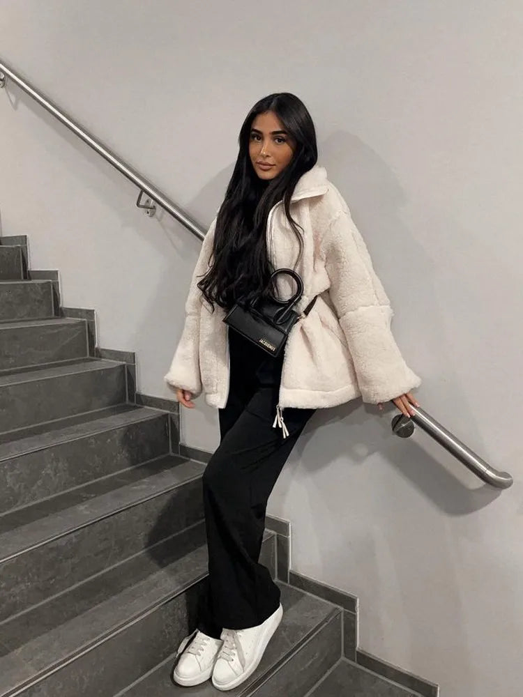 ANA | CHAQUETA DE BORREGUITO