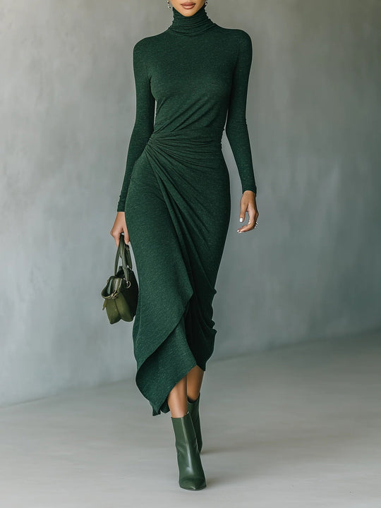 LEONOR | VESTIDO MIDI CRUZADO ASIMÉTRICO VERDE OSCURO CON PLIEGUES Y CUELLO ALTO