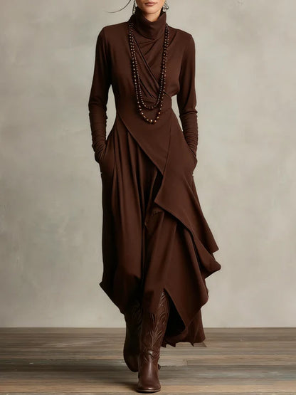 AURELIA | VESTIDO LARGO PLISADO ASIMÉTRICO CON CUELLO ALTO