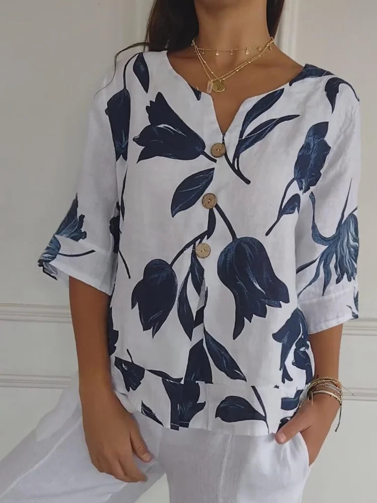 LAURITA - CAMISA ESTAMPADA CON CUELLO V