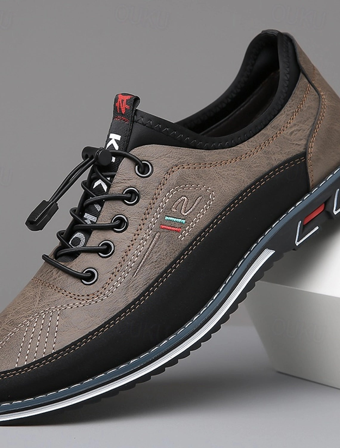 BALANCE - ZAPATOS CON CORDONES